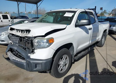 2014 Toyota Tundra Sr 4.6L V8 z USA, uszkodzony, nr VIN 5TFRM5F16EX072506